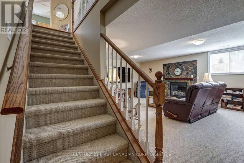 11 - 101 Southgate Parkway — photo 32 of 40