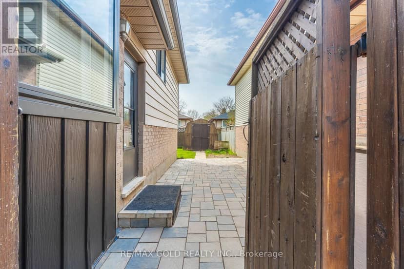 83 Speight Crescent — photo 22 of 22