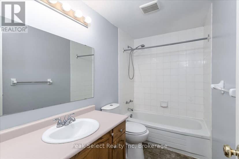 29 Southvale Road — photo 25 of 40