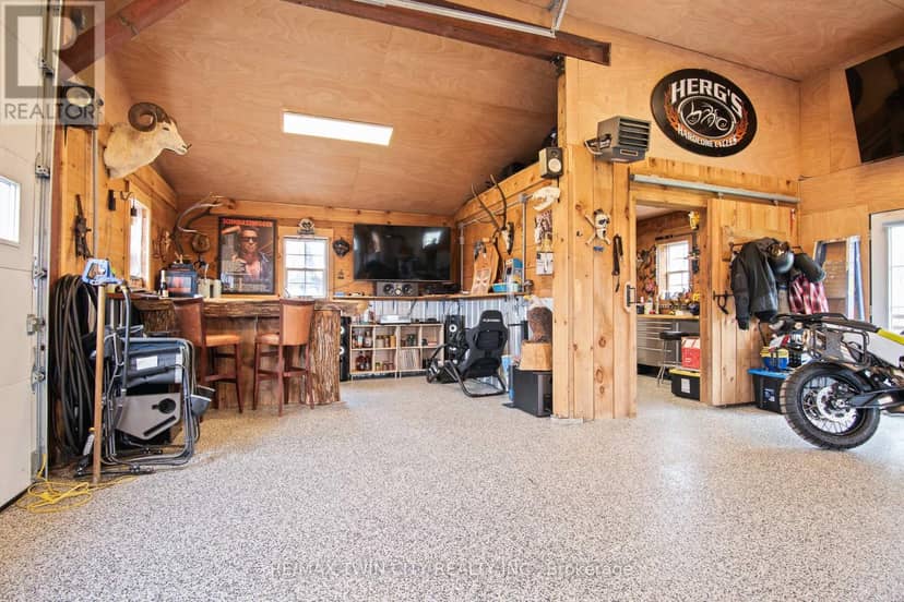 464 Piper Street — photo 39 of 40