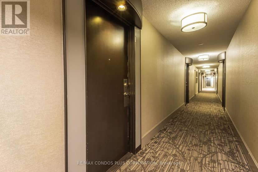 317 - 2119 Lake Shore Boulevard W — photo 20 of 32