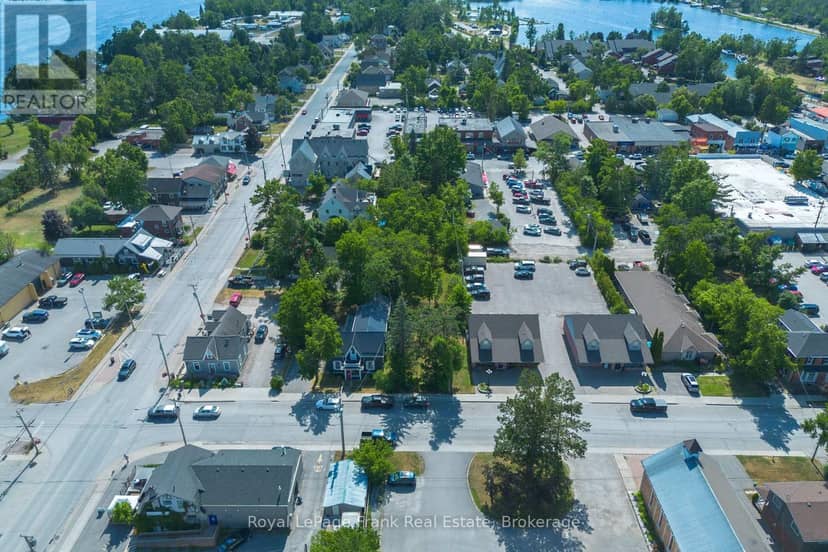 84 Bolton And William Street — photo 7 of 21