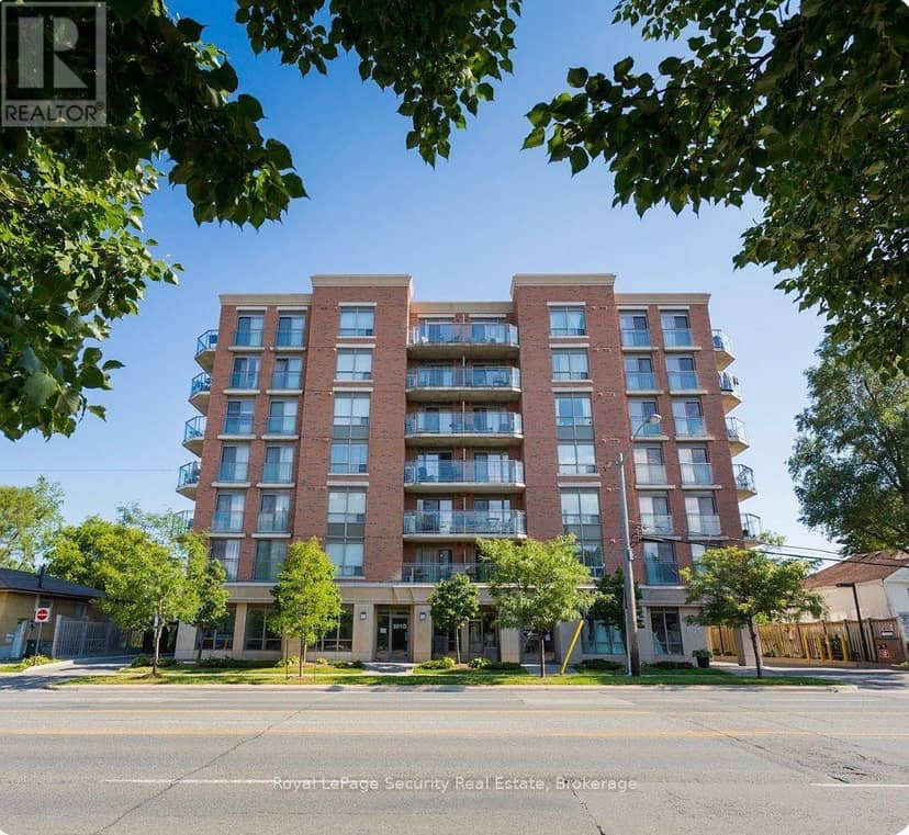 310 - 801 Sheppard Avenue — photo 1 of 13