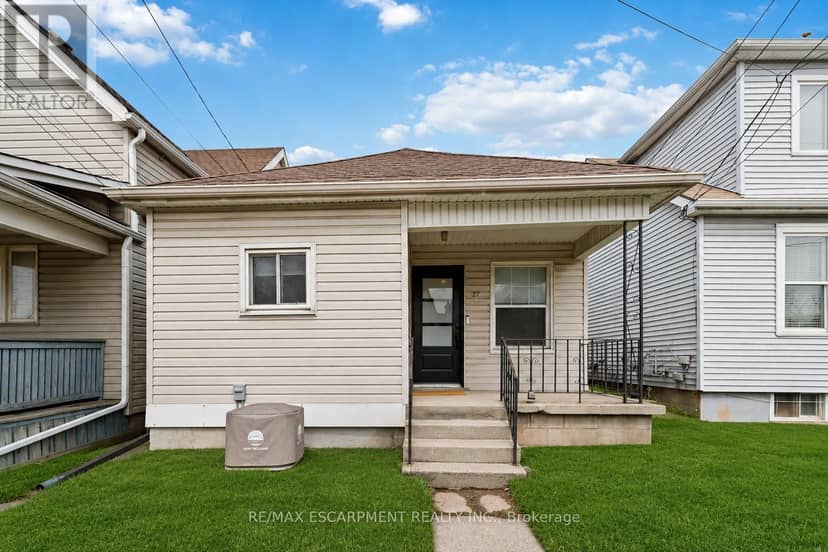 27 Edinburgh Avenue — photo 1 of 24