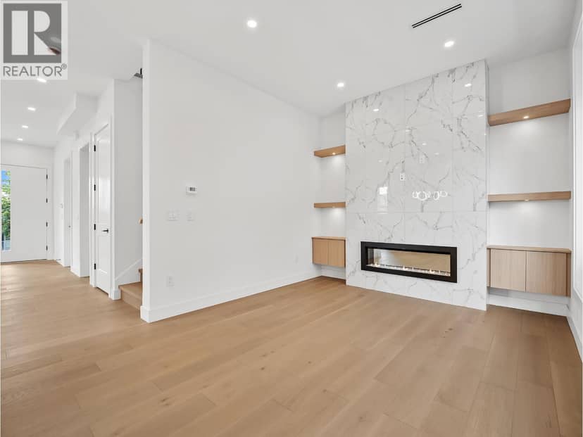 4 6885 AUBREY STREET, Burnaby, photo 3