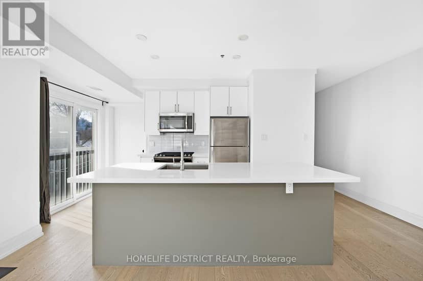 243 Niagara Street — photo 7 of 15