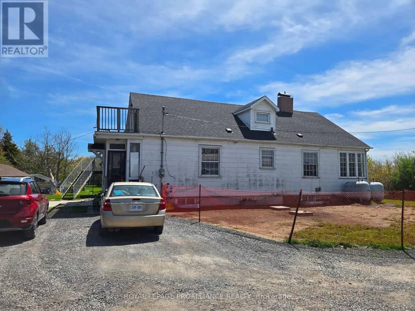 323 Dundas Street E, Quinte West, photo 8