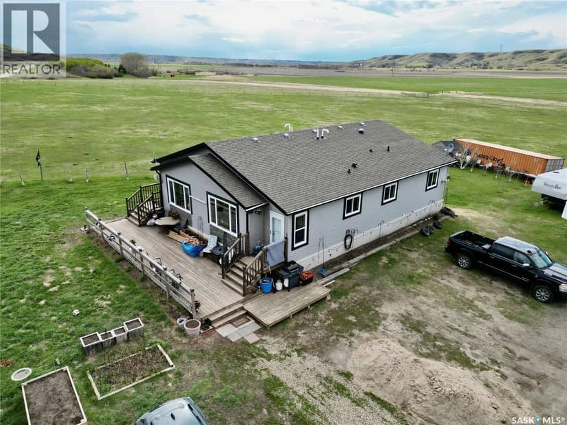 Ludwig Acres - Nestled in the Qu'Appelle Valley — photo 35 of 40