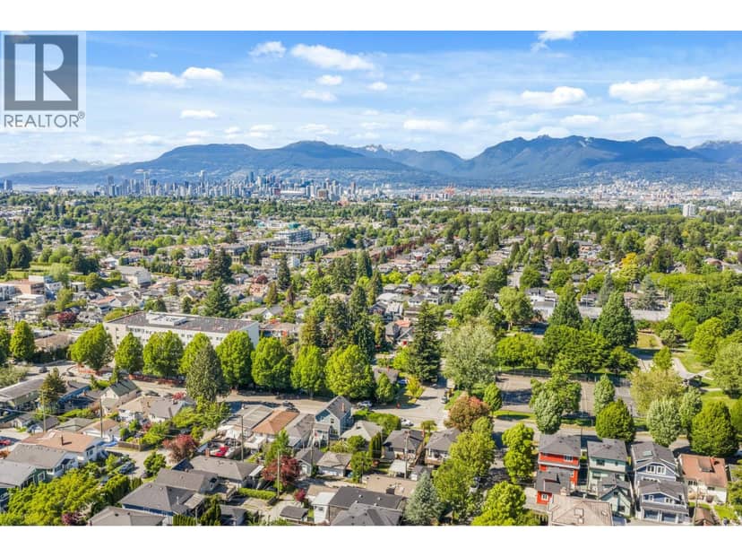 880 E 33RD AVENUE, Vancouver, photo 2