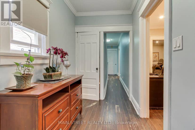 19 Macdonald Street — photo 11 of 29