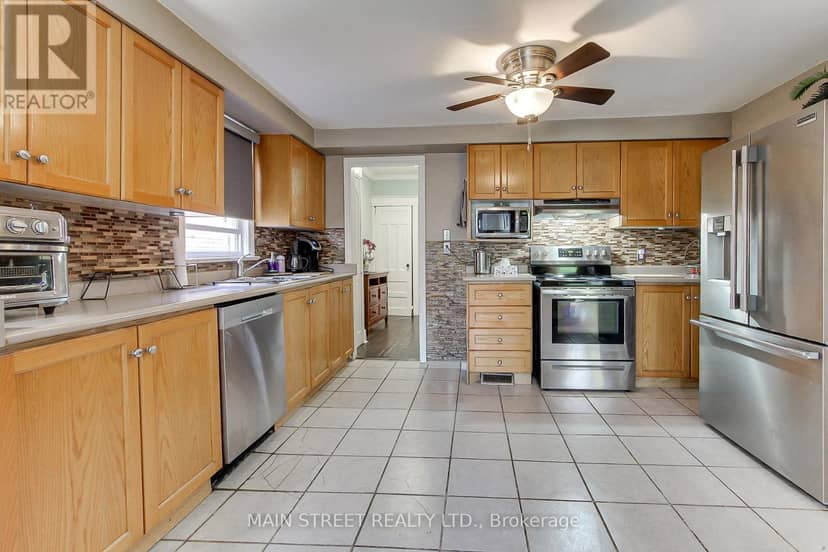 19 Macdonald Street — photo 12 of 29