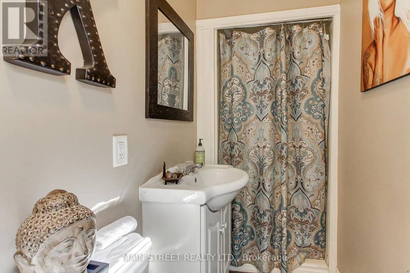 19 Macdonald Street — photo 18 of 29