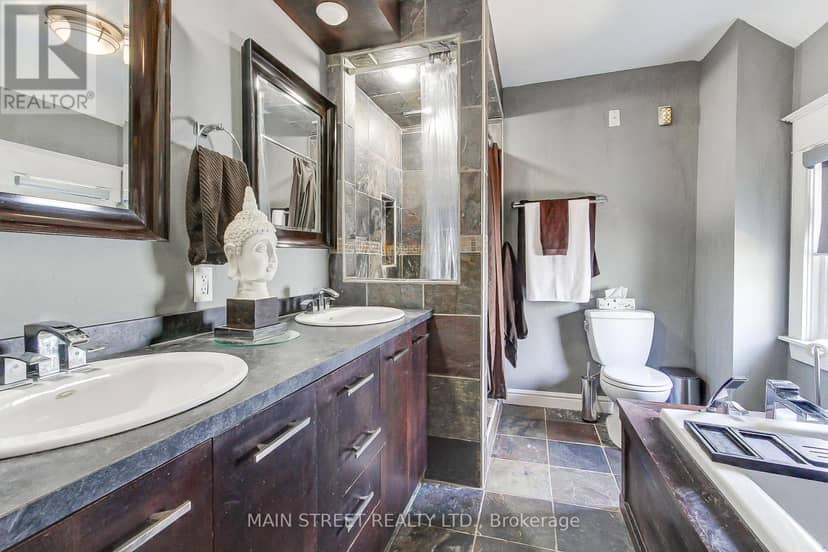 19 Macdonald Street — photo 23 of 29
