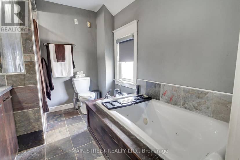 19 Macdonald Street — photo 24 of 29