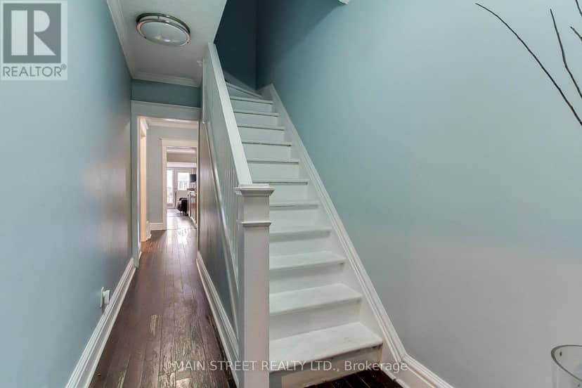 19 Macdonald Street — photo 4 of 29