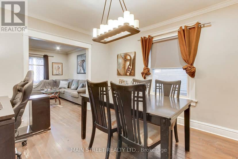 19 Macdonald Street — photo 9 of 29