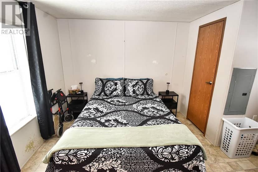 5261 Highway 17 Unit# 1 — photo 9 of 13
