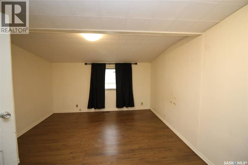 403 4th STREET W, Shaunavon, photo 8