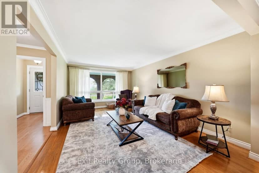 168 North Shore Road — photo 7 of 40