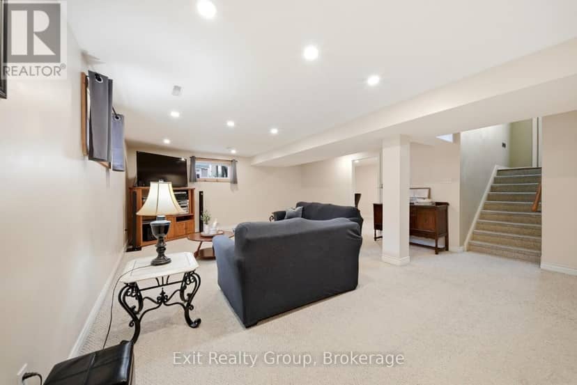 168 North Shore Road — photo 29 of 40
