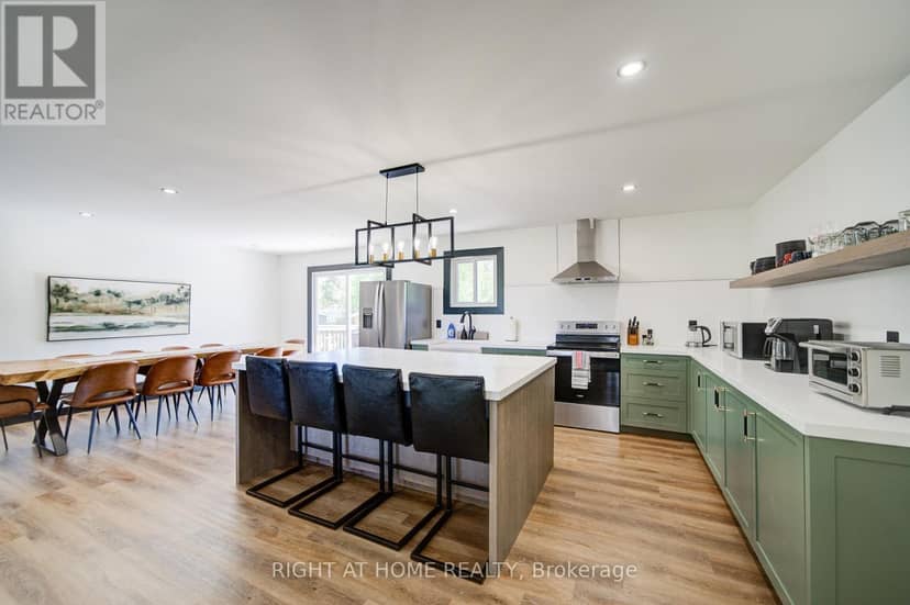 43 West Street — photo 13 of 40