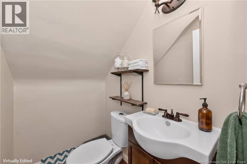 190 Maple Street — photo 19 of 34