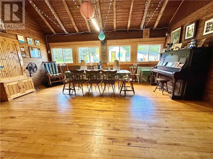 21214 Highway 6 — photo 17 of 40