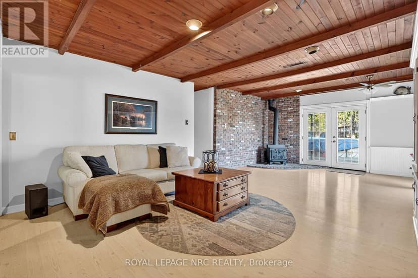 3208 Young Avenue — photo 19 of 40