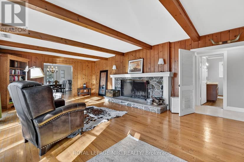 3208 Young Avenue — photo 4 of 40