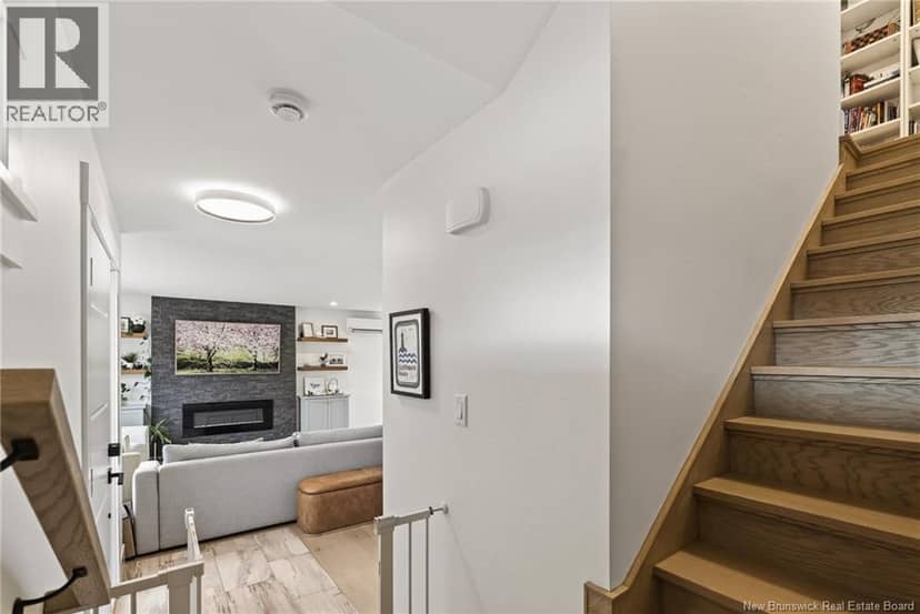 458 Gaspé Street — photo 17 of 40