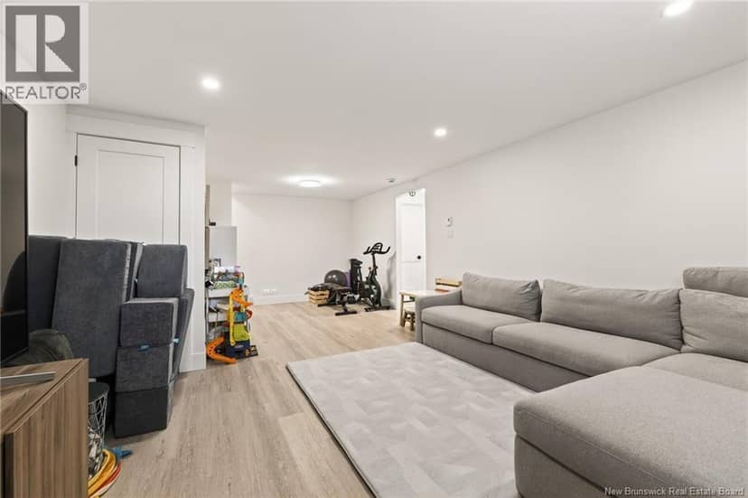 458 Gaspé Street — photo 31 of 40
