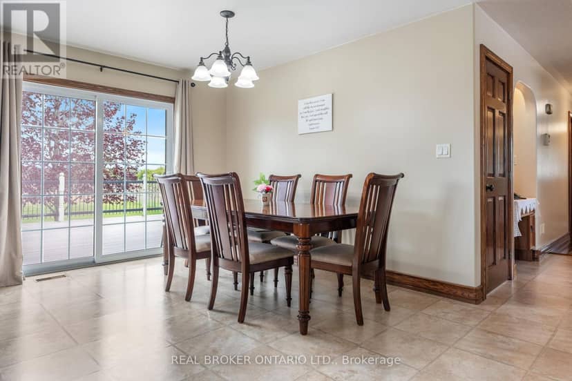 8984 Plank Road — photo 9 of 37