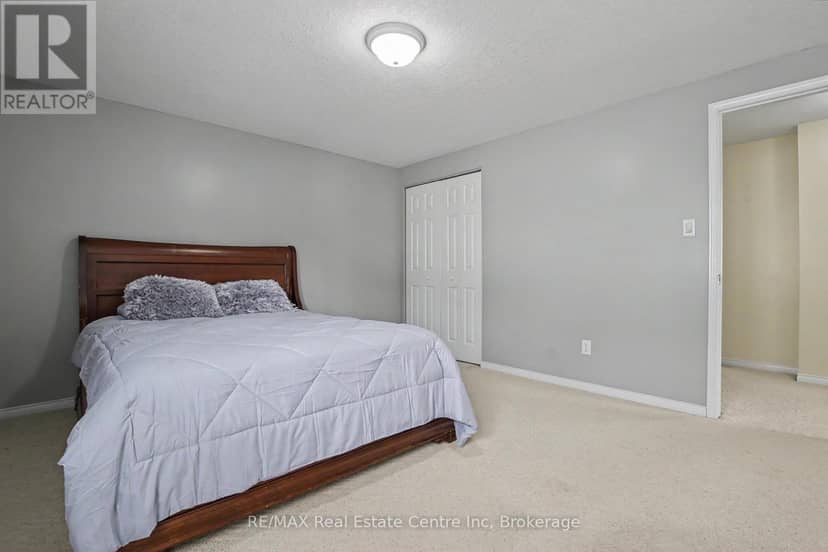 48 - 941 Gordon Street — photo 16 of 37