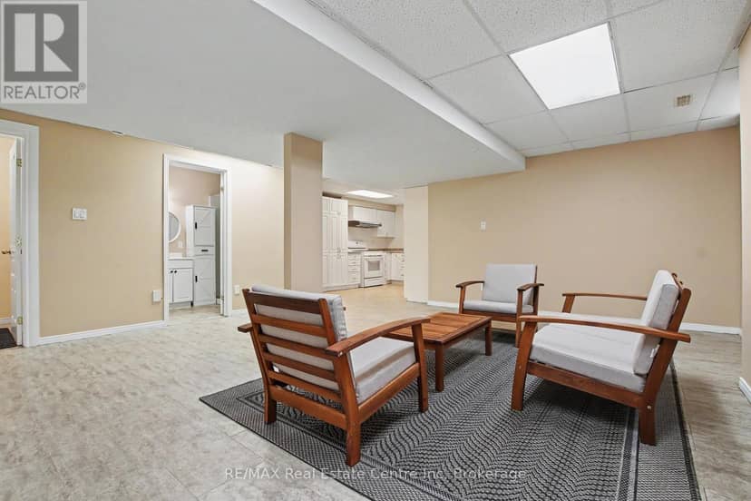 48 - 941 Gordon Street — photo 26 of 37