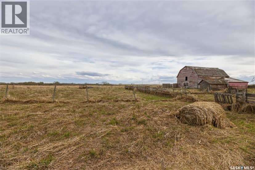 Hagel Acreage Rosthern — photo 17 of 40