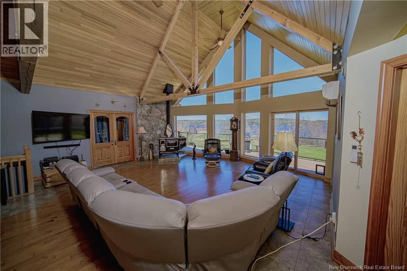 3479 Lower Cambridge Road — photo 9 of 40
