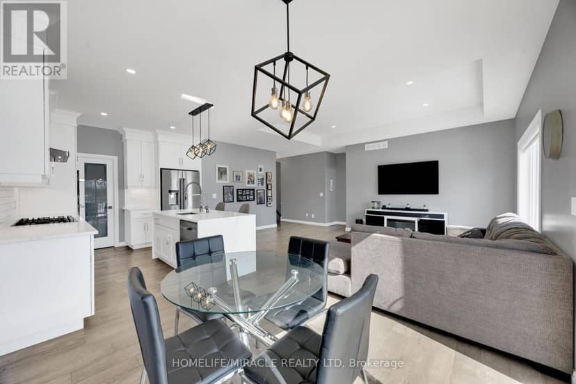78 Matheson Crescent — photo 22 of 40
