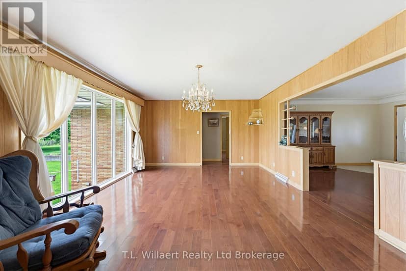 70 Albert Street — photo 16 of 40