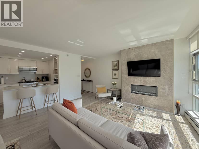 1008 198 AQUARIUS MEWS, Vancouver, photo 2