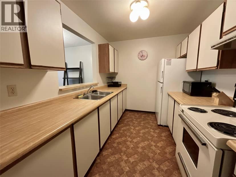 108 Spruce Avenue Unit# 315, Tumbler Ridge, photo 2
