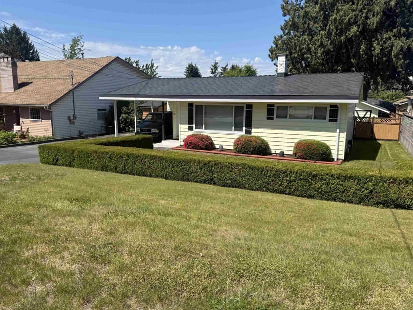 11525 96A AVENUE, Surrey