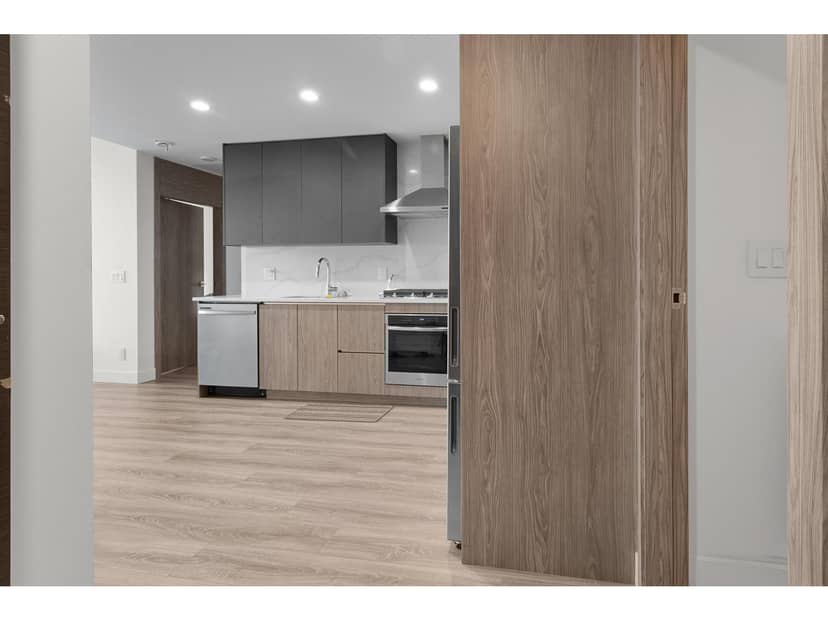 2702 10750 135A STREET, Surrey, photo 8