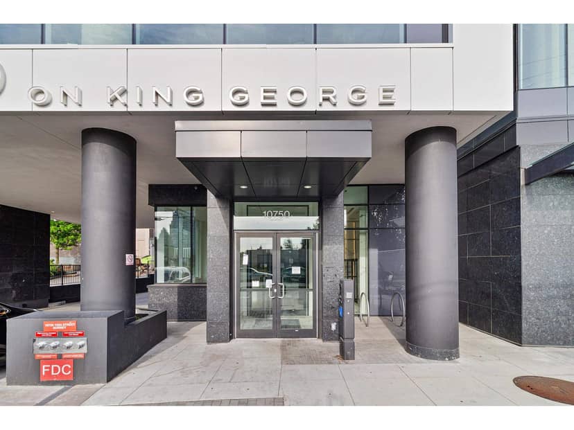 2702 10750 135A STREET, Surrey, photo 6