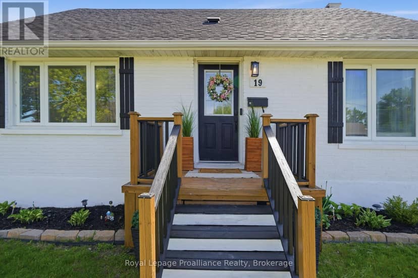 19 Coleman Drive — photo 5 of 40