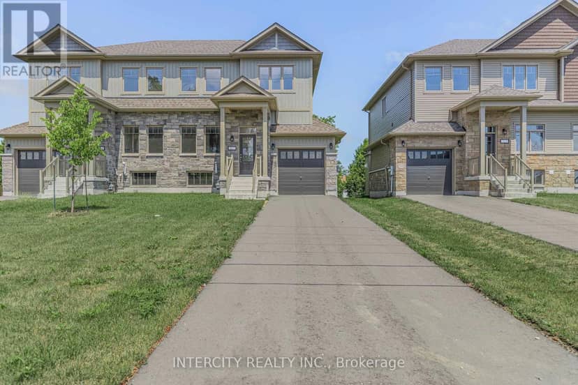 327 Quebec Street — photo 2 of 40