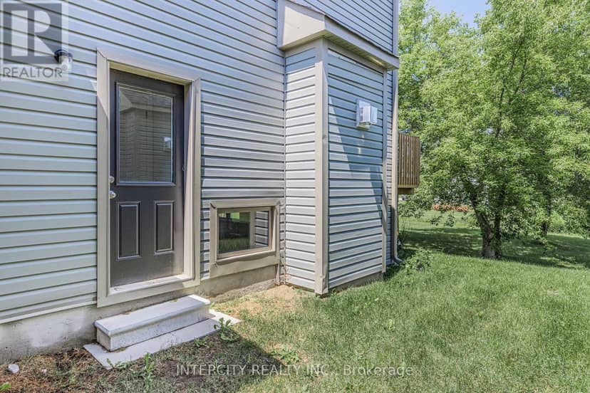 327 Quebec Street — photo 40 of 40