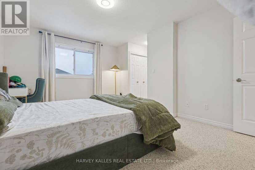 409 Tealby Crescent — photo 30 of 40