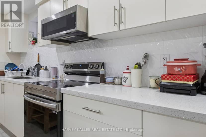 409 Tealby Crescent — photo 38 of 40