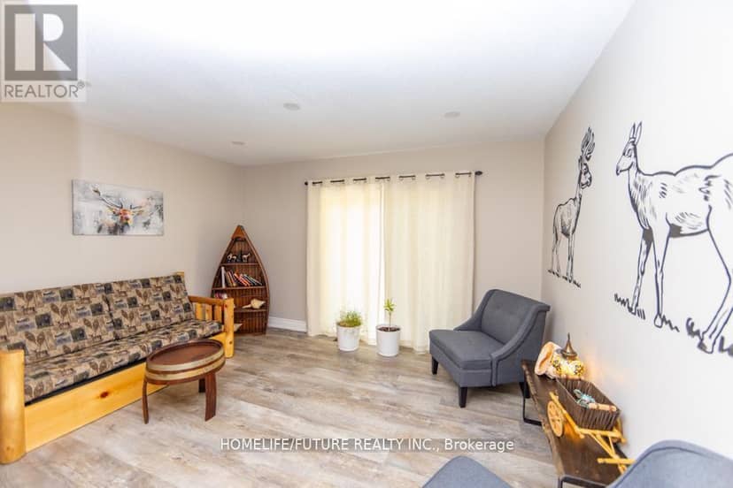 1559 North Belmont Concession — photo 4 of 25