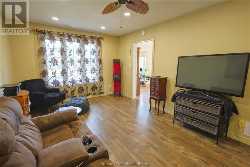 4979 Nickel Offset Road — photo 18 of 40
